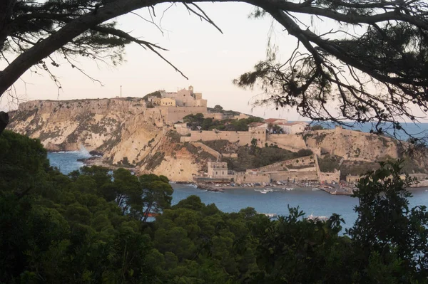 Tremiti adaları gündüz çekiliyor