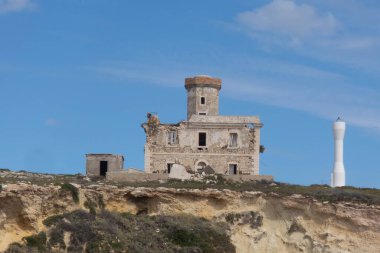 Tremiti adaları gündüz çekiliyor