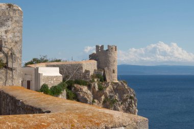 Tremiti adaları gündüz çekiliyor