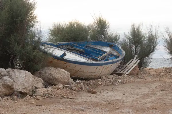 Tremiti adaları gündüz çekiliyor