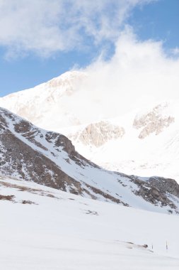 Abruzzo 'daki Gran Sasso Dağı