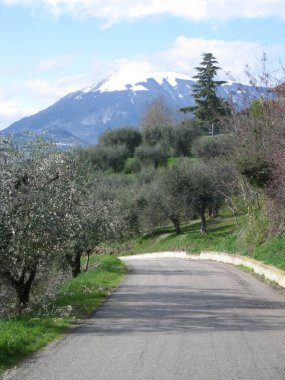 Monti Gemelli dağları Abruzzo 'dan vuruldu