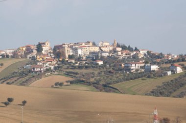 Abruzzo İtalya 'nın Sant' Omero kasabası