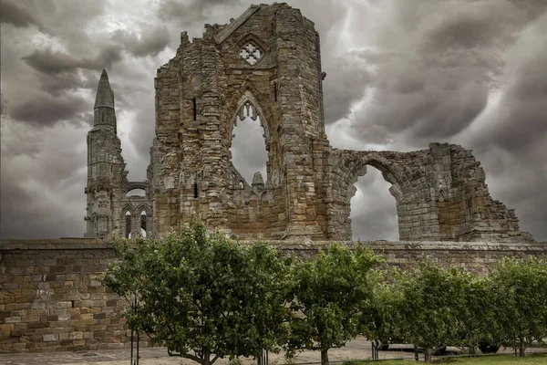 Whitby North Yorkshire England July 5Th 2023 Storm Whitby Abbey — Stock Photo, Image
