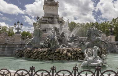 Bordeaux, Fransa - 6 Haziran 2019 - Bordeaux şehrinde Moument Au Girondins