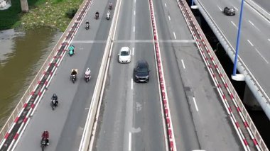 Ho Chi Minh şehrinin yolu, Vietnam