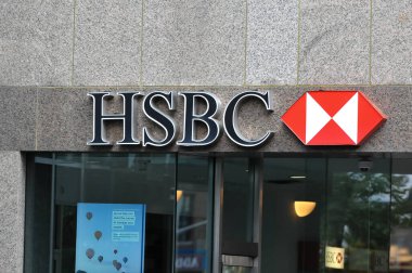 Toronto, ON, Kanada 17 Aralık 2022 HSBC Bank 'ın logosu ve markası. HSBC Holding plc, İngiliz çok uluslu bir uluslararası banka ve finansal hizmetler holding şirketidir..