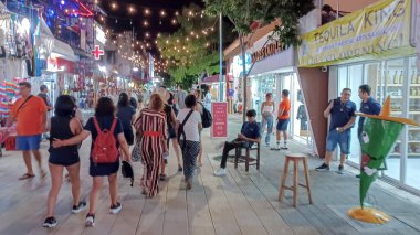Playa del Carmen, Riviera Maya, Meksika - 15 Kasım 2023: Playa del Carmen 'deki 5.