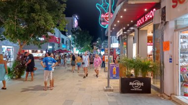 Playa del Carmen, Riviera Maya, Meksika - 15 Kasım 2023: Playa del Carmen 'deki 5.