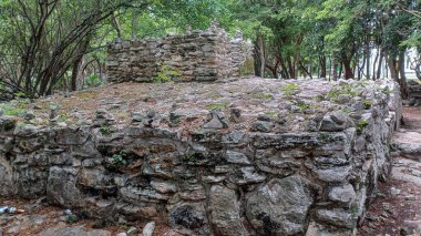 Playa del Carmen 'deki Maya harabelerine bakın.