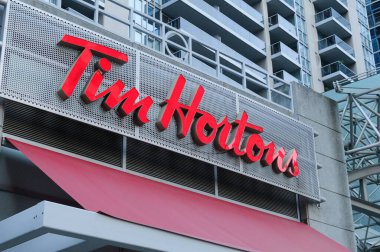 Toronto, ON, Kanada - 20 Ocak 2024: Tim Hortons Inc., takma adı Tim 's, veya Timmie' s, Kanadalı kafe ve restoran zinciri.