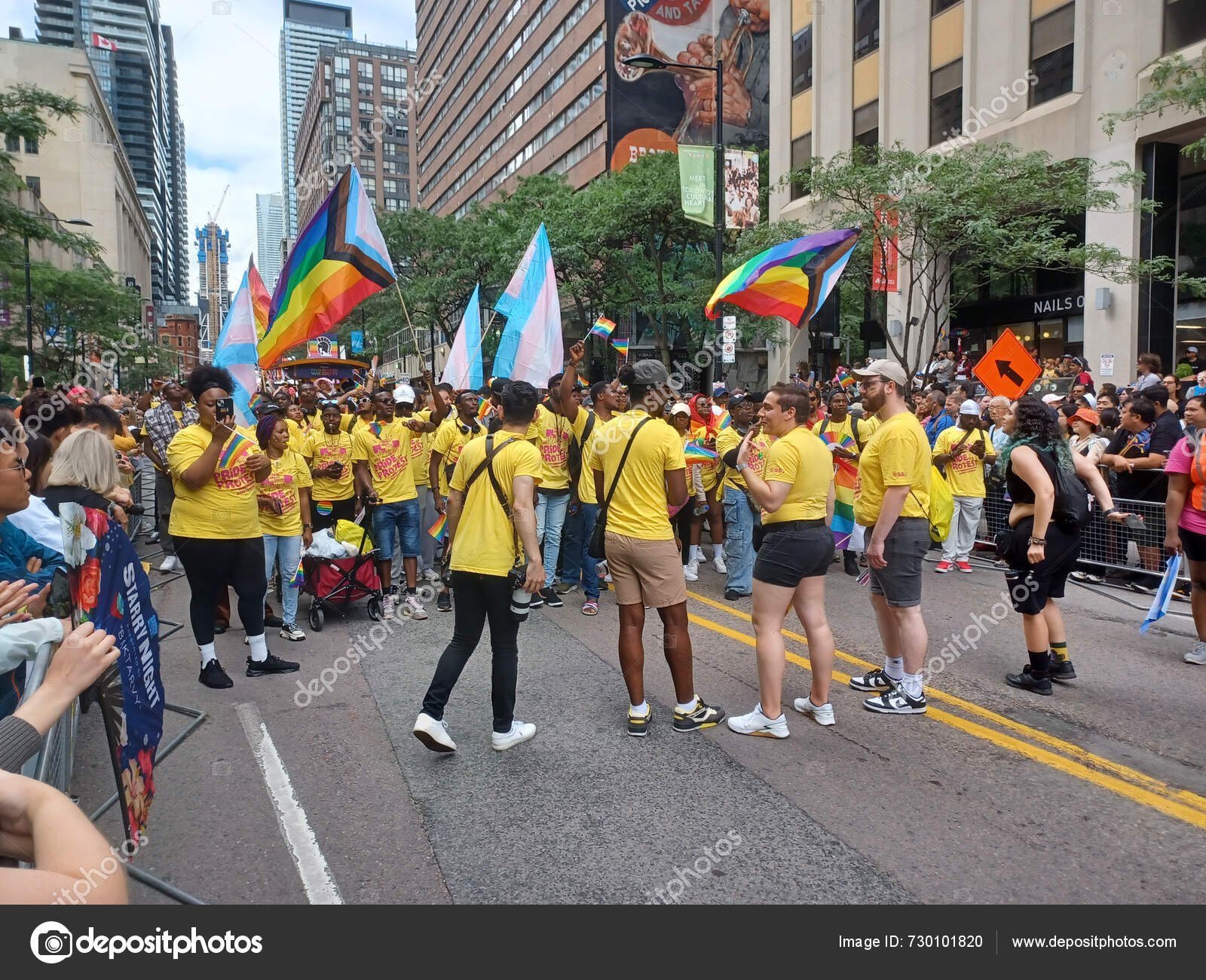 Toronto Kanada Juni 2024 Völker Nehmen Der Jährlichen Pride Parade
