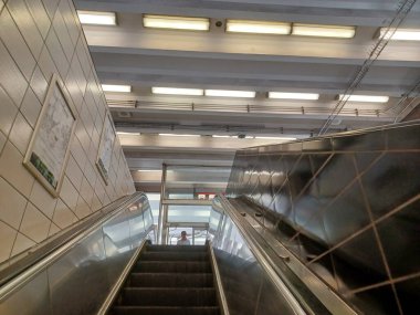 Toronto, ON, Kanada - 24 Haziran 2024: Broadview metro istasyonunda görüntülendi