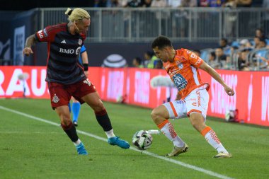 Toronto, On, Kanada - 4 Ağustos 2024: Oussama Idrissi # 11F Pachuca, Toronto FC (Kanada) ve C.F. arasındaki Lig Kupası maçında topu sürüyor. Pachuca (Meksika) BMO Sahasında (Toronto 2-1 kazandı)