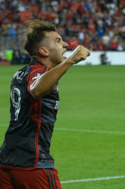 Toronto, ON, Kanada - 4 Ağustos 2024: Toronto FC 'nin 19 numaralı defans oyuncusu Toronto FC (Kanada) - C.F. Pachuca (Meksika) BMO Sahasında (Toronto 2-1 kazandı)