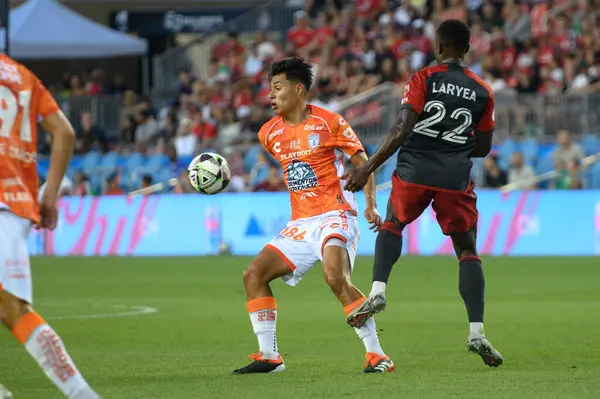 Toronto, ON, Kanada - 4 Ağustos 2024: ngel Israel Mena Delgado # 10 of C.F. Pachuca, Toronto FC (Kanada) - C.F. Pachuca (Meksika) BMO Sahasında (Toronto 2-1 kazandı).