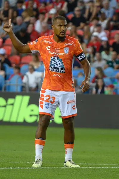 stock image Toronto, ON, Canada - August 4, 2024: ngel Israel Mena Delgado  #10 of C.F. Pachuca during the Leagues Cup match between Toronto FC (Canada) v C.F. Pachuca (Mexico) at BMO Field (Toronto won 2-1).