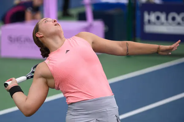 stock image Toronto, ON, Canada - August 4, 2024: Jule Niemeier (GER) plays against Stacey Fung (CAN) during the qualifying match of the National Bank Open at Sobeys Stadium.