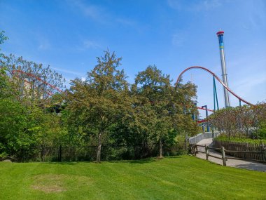Toronto, ON, Kanada 2 Temmuz 2024: Harikalar Diyarı Eğlence Parkı manzarası.