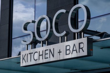 Toronto, ON, Kanada 5 Ağustos 2024, Starbucks Corporation, Amerika Birleşik Devletleri 'nin çok uluslu kahve ve rezervleri zinciri.. 