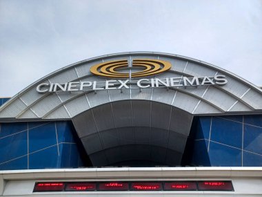 Toronto, ON, Kanada 17 Temmuz 2024: Cineplex Sinema Şirketi 'nin tabelasında.