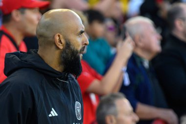 Toronto, ON, Kanada - 5 Ekim 2024: Messi 'nin koruması Yassine Cheuko, Toronto FC (Kanada) - Inter Miami CF (ABD) maçı sırasında sahaya baktı.