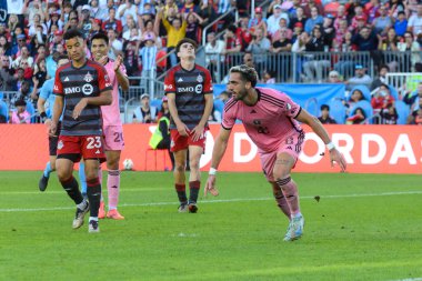 Toronto, ON, Kanada - 5 Ekim 2024: Leonardo Campana # 9 numaralı Miami FC forveti Toronto FC (Kanada) ile Miami CF (ABD) arasındaki 2024 MLS Normal sezon maçı sırasında hareket halindedir..