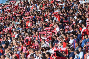 Toronto, ON, Kanada - 5 Ekim 2024: Tribünlerdeki seyirciler BMO Field 'da Toronto FC (Kanada) ve Inter Miami CF (ABD) arasındaki 2024 MLS Normal sezon maçını izliyorlar.