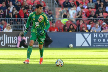 Toronto, ON, Kanada - 5 Ekim 2024: Oscar Ustari # 2024 MLS Normal sezon maçı sırasında Miami FC 'nin 19 numaralı kalecisi Toronto FC (Kanada) ile Miami CF (ABD) arasında BMO Arena' da oynanan karşılaşma.
