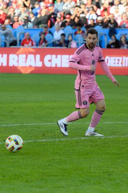 Toronto, ON, Kanada - 5 Ekim 2024: Lionel Messi # 10 of the Inter Miami FC, Toronto FC (Kanada) - Inter Miami CF (ABD) arasındaki 2024 MLS sezonluk maçında.
