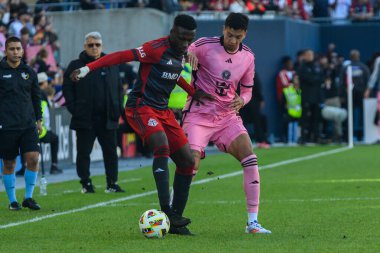 Toronto, ON, Kanada - 5 Ekim 2024: Miami FC 'nin 6 numaralı defans oyuncusu Toronto FC (Kanada) vs. Miami CF (ABD) ile BMO Field' da oynanan 2024 MLS 'lik normal sezon maçı ile Miami FC' nin 6 numaralı savunucusu..