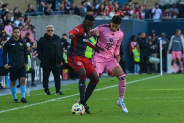 Toronto, ON, Kanada - 5 Ekim 2024: Miami FC 'nin 6 numaralı defans oyuncusu Toronto FC (Kanada) vs. Miami CF (ABD) ile BMO Field' da oynanan 2024 MLS 'lik normal sezon maçı ile Miami FC' nin 6 numaralı savunucusu..