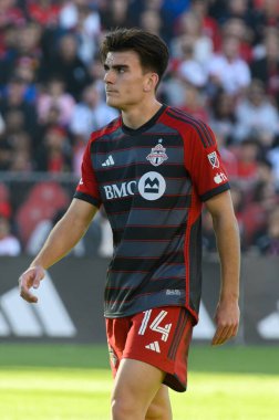 Toronto, ON, Kanada - 5 Ekim 2024: Alonso Coello # 14 orta saha oyuncusu Toronto FC (Kanada) vs. Miami CF (ABD) ile Toronto FC arasındaki 2024 MLS sezonunda.