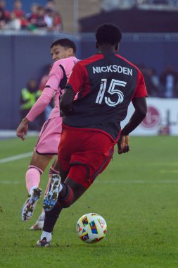 Toronto, ON, Kanada - 5 Ekim 2024: Nickseon Gomis # 15 Toronto FC defans oyuncusu, Toronto FC (Kanada) ile Miami CF (ABD) arasında oynanan 2024 MLS Normal sezon maçı sırasında.