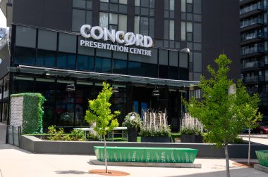 Toronto, ON, Kanada 17 Nisan 2024: Concord inşaat şirketinin tabelasına bakın..