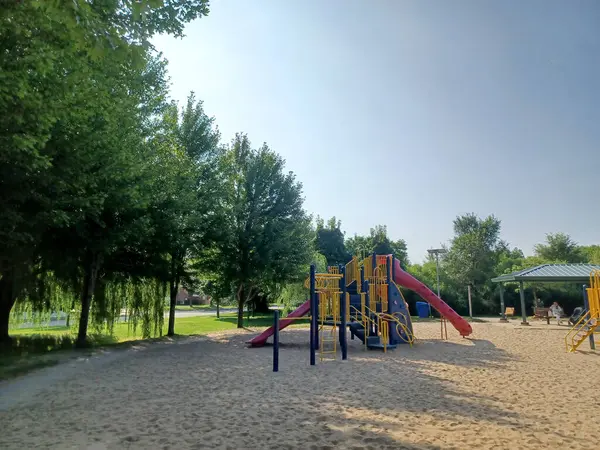 Toronto, Kanada 'daki Banting parkında