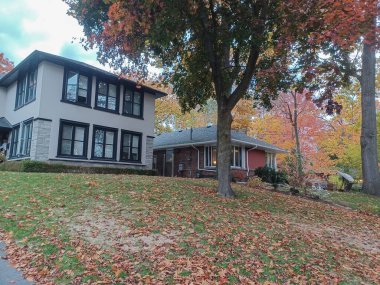 Toronto, ON, Kanada - 23 Mayıs 2024: Toronto Büyük Bölgesi 'nde yeni bir ev