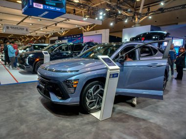 Toronto, ON, Kanada - 16 Şubat 2024: Otomobil 2024 Kanada Otomobil Fuarı 'nda sunuldu