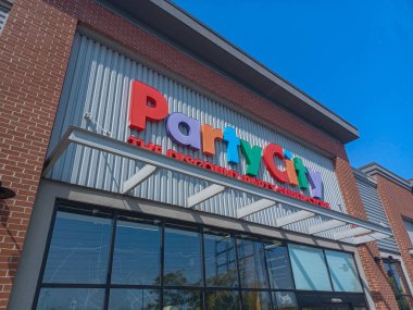 Toronto, ON, Kanada 20 Mayıs 2025: Party City şirketinin imzasına bakın.
