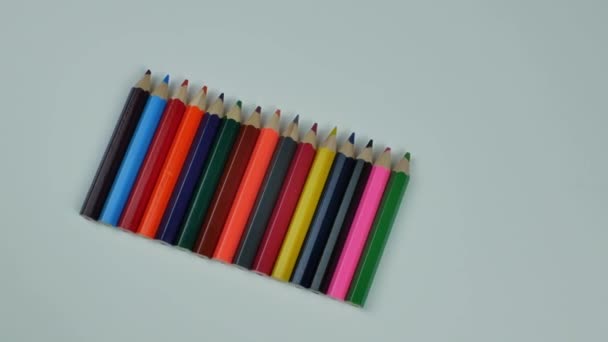 Groupe Crayons Bois Multicolores Sur Fond Clair Ensemble Crayons Couleur — Video