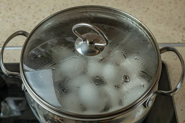 Iron Pan Boiling Water Which White Chicken Eggs Boiled Water —  Fotos de Stock