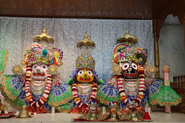 Όμορφες Θεότητες Του Radha Govindji Στο Iskcon Ναό Ahmedabad Gujarat — Φωτογραφία Αρχείου