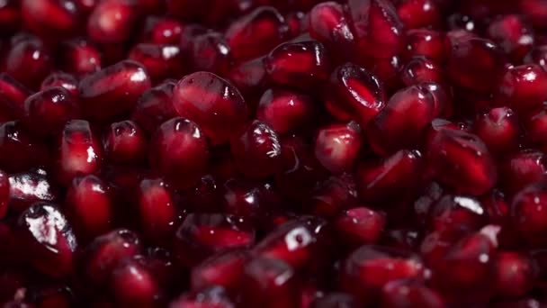 Macro Fotografie Van Helder Rood Granaatappel Fruit Zaden Roterende Rode — Stockvideo