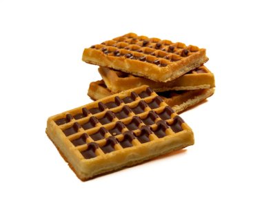 Beyaz arka planda izole edilmiş çikolatalı waffle. Çikolatalı waffle. Yakın plan..