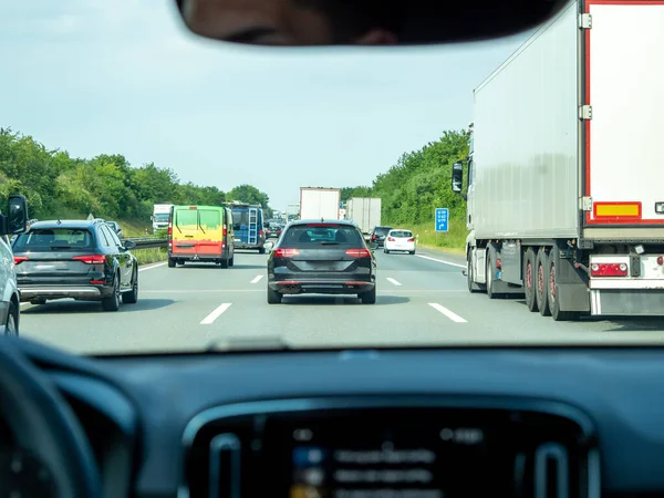 Las Carreteras Están Congestionadas Por Tráfico Autopista Europea — Foto de Stock
