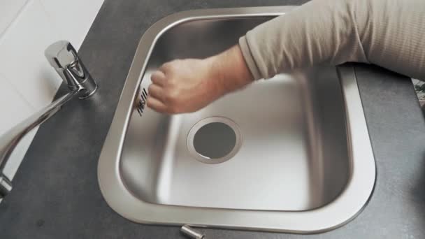 Man Installs Sink Kitchen Assembly Kitchen Furniture — Stock Video