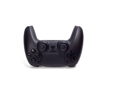 Berlin, Almanya 25 Kasım 2023. Sony Playstation 5 oyun konsolu için siyah Joystick beyaz arka planda. Berlin, Almanya 25 Kasım 2023.
