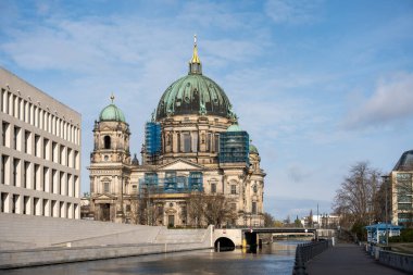 Almanya 'daki Berlin Katedrali. Berlin Katedrali. Yakın plan..