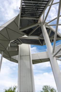 Gözlem kulesi Berlin Marzahn 'da yer almaktadır. Yakın plan. Gözlem kulesi