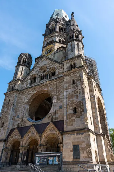 stock image Germany Berlin August 7, 2024. The Berlin landmark is located in the Zoological Garden area near the Kaiser Wilhelm Memorial Church. The church is close-up.